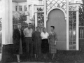 На заднем плане ворота на входе в парк, который находился между "штабом" на Центральной и Школой №2, 1960-е годы