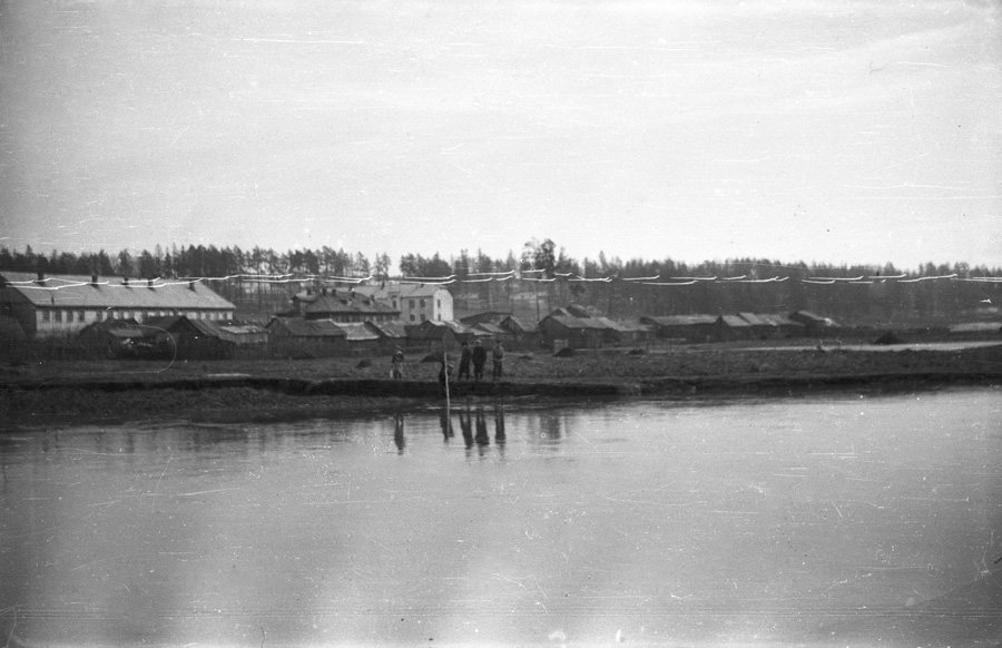 Река Воря в районе Бережной улицы, 1960-е годы