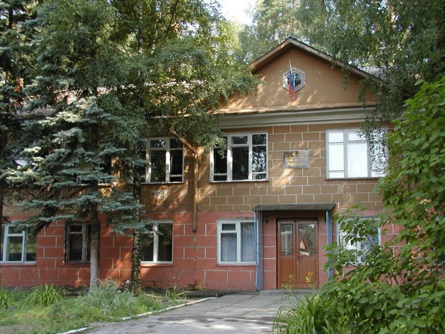 Детский сад Малыш, позднее - школа №5, 2002 год