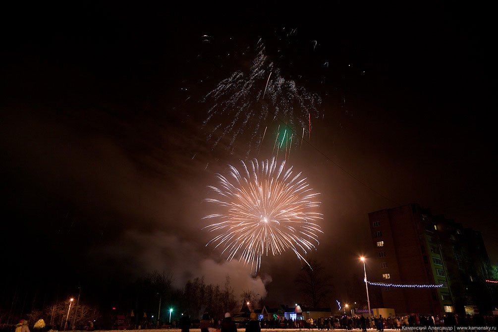 Новогодний салют 2012 года