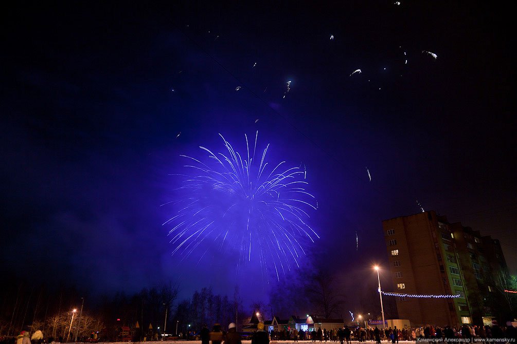 Новогодний салют 2012 года
