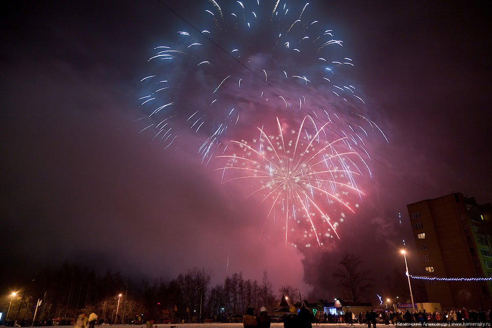 Новогодний салют 2012 года