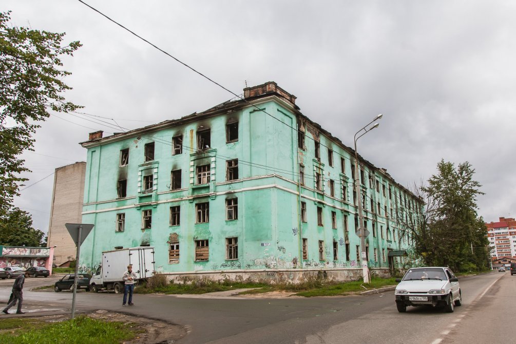Париж после пожара, август 2014 года