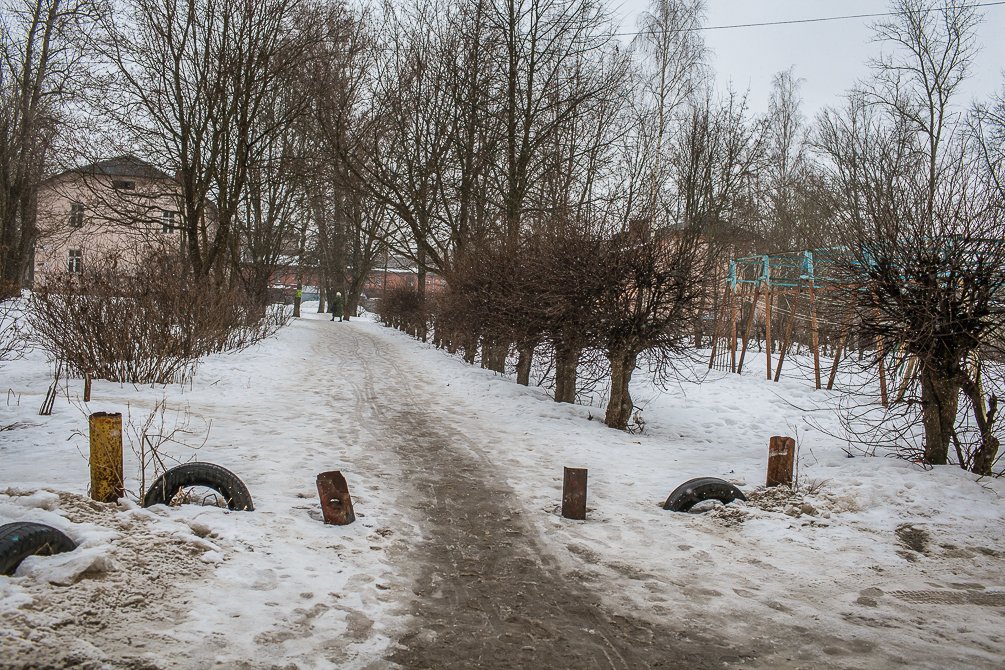 Улица Дачная, март 2015 года
