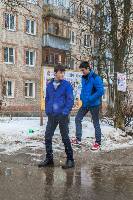 Работники сферы коммунальных услуг, март 2015 года