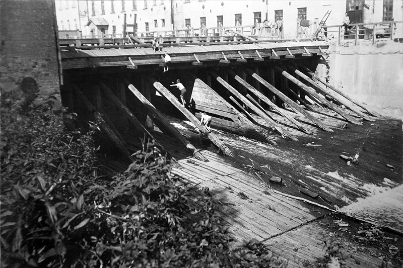 Городская деревянная плотина, 1930-е годы
