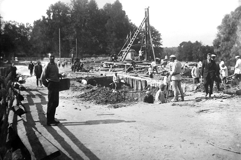 Реконструкция плотины, 1930-е годы
