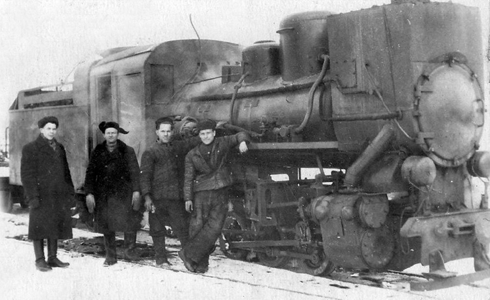 На узкоколейном паровозе, 1950-е годы