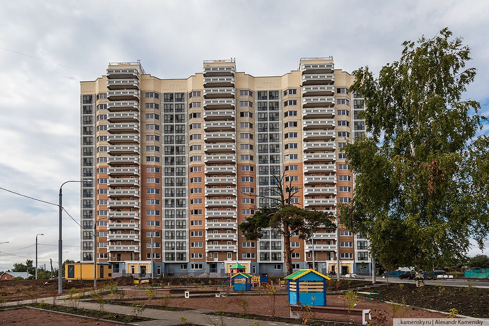 Новостройка на Морозова, сентябрь 2013 года