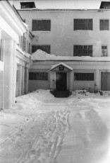 ДК Строгалина, вход в ШРМ (школу рабочей молодежи), 1950-е годы
