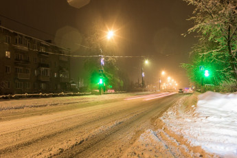 Улица Морозова занесена сильнейшим снегопадом , февраль 2018 года